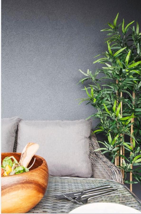 Ferienwohnung Ulivi Luxury Loft & Pool - The House Of Travelers Carate Urio Exterior foto